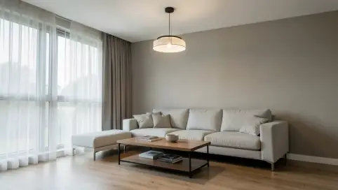 Na jakiej wysokości lampa w salonie