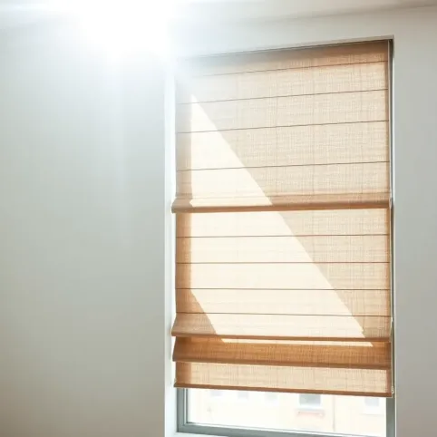 Nowoczesne rolety rzymskie do salonu